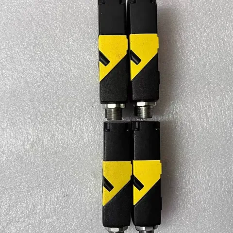 Cognex DM262X / 825-11180-1R Industrial Automation Component product photo 5