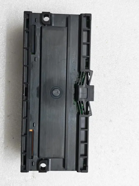 Mitsubishi Electric AJ65SBT-64AD Industrial Automation Component — product photo 3 of 38