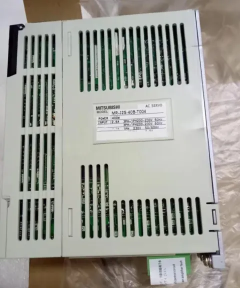 Mitsubishi Electric MR-J2S-40B-T004 Motor & Drive Component product photo 3