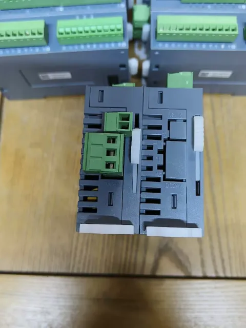 Samkoon FGRS-C8X8T-4/4 + FGR-E4A12A0 PLC Module product photo 5