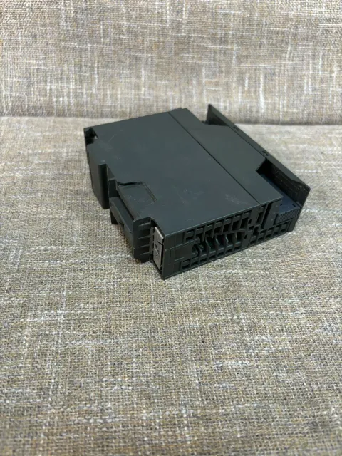 Siemens 6ES7 322-1BH01-0AA0 PLC Module product photo 4