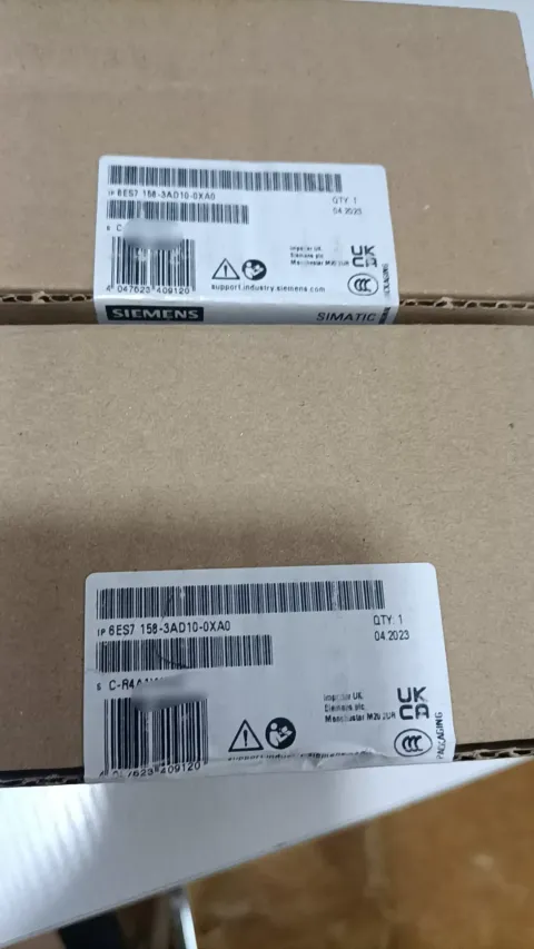 Siemens 6ES7158-3AD10-0XA0 Industrial Automation Component — product photo 3 of 4