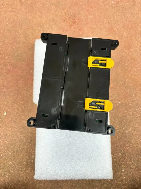 OMRON CP2E-E30DR-A-932 PLC Module product photo 5