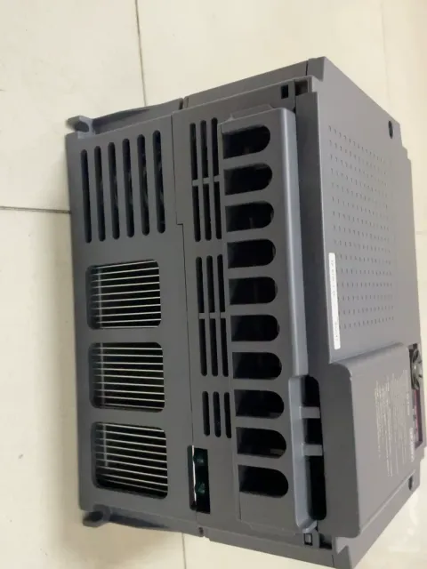 Mitsubishi Electric FR-D720-7.5K Motor & Drive Component product photo 2