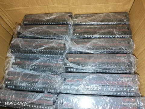 Mitsubishi Electric AJ65SBTB1-32T Industrial Automation Component — product photo 25 of 49