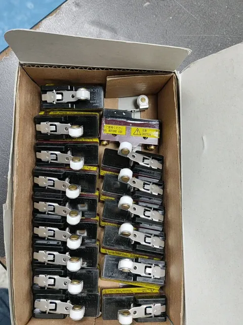 White Label X-10GW22-B Industrial Sensor product photo 2