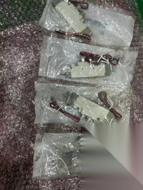 SMC SY5220-5LZD-C4 Industrial Automation Component product photo 2