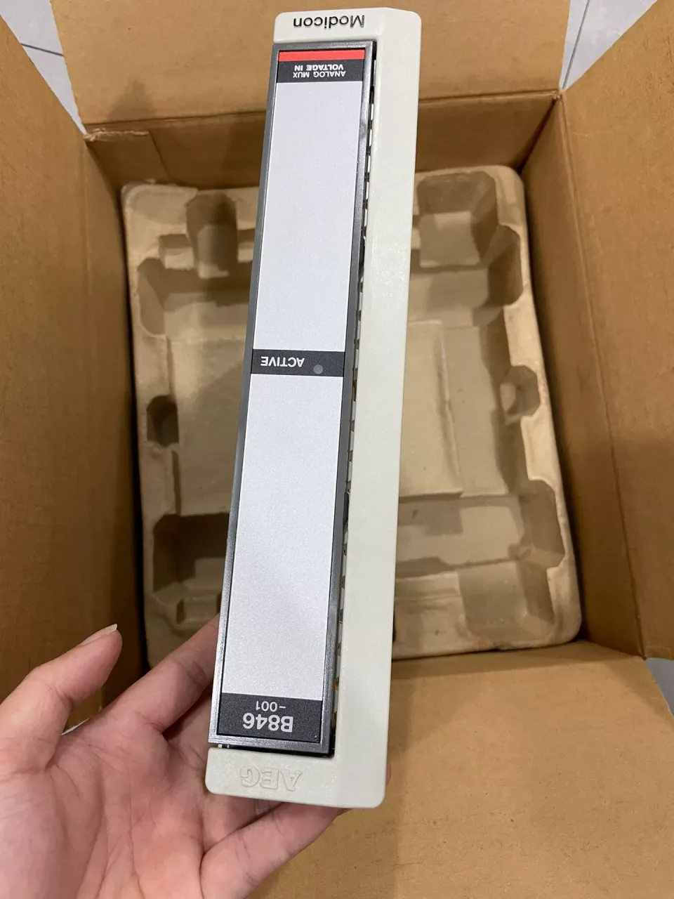 Schneider Electric / Modicon AS-B846-001 I/O Module product photo 1