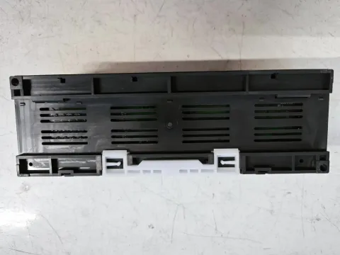 Mitsubishi Electric AJ65BTB2-16DT Industrial Automation Component — product photo 9 of 12