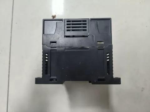 Omron CP1E-N40DR-D PLC Module product photo 6