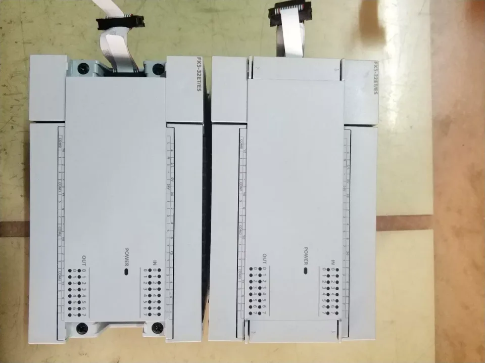 Mitsubishi Electric FX5-32ET/ES I/O Module product photo 1