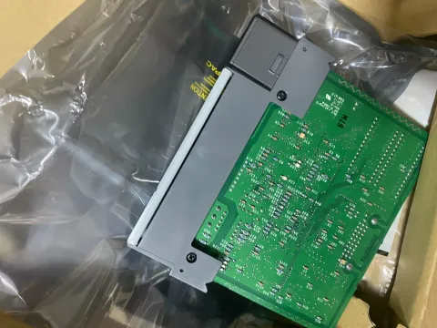 Allen-Bradley 1747-SN I/O Module product photo 3