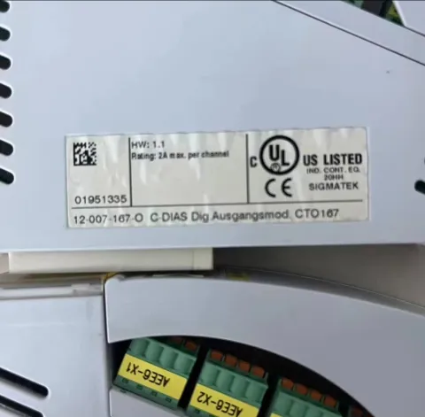 SIGMATEK CDM167 / 12-008-167 + CTO167 / 12-007-167 I/O Module product photo 3