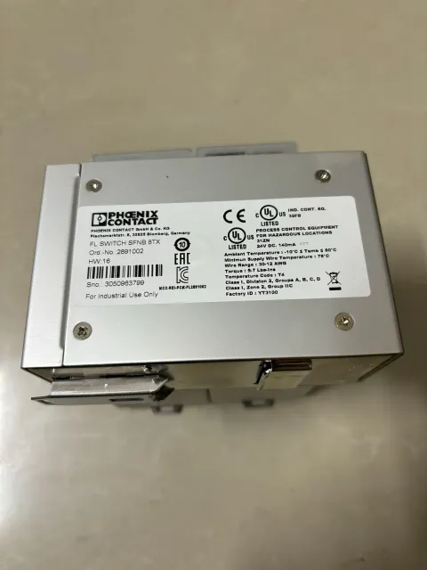 PHOENIX CONTACT FL SWITCH SFNB 8TX / 2891002 Industrial Automation Component product photo 2