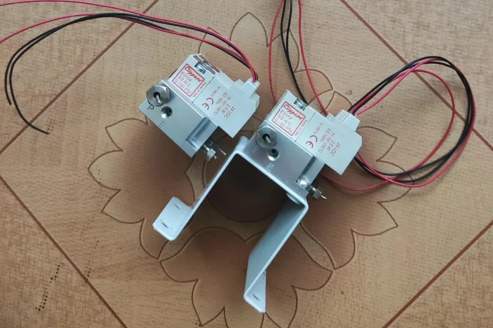 Clippard E315F Industrial Automation Component product photo 1