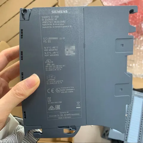 Siemens 6ES7521-1BL00-0AB0 Industrial Automation Component — product photo 3 of 15