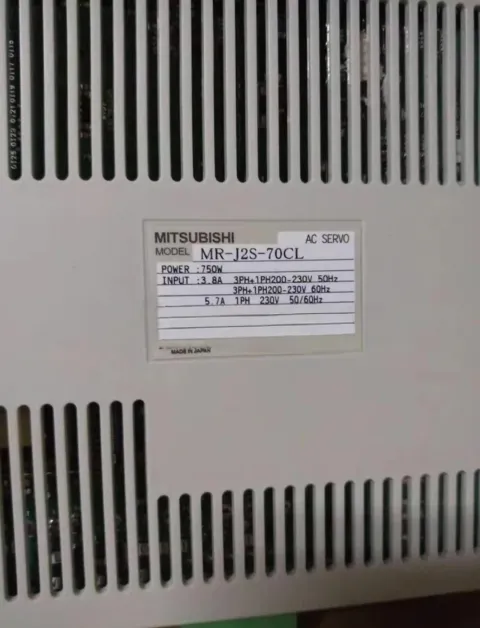 Mitsubishi Electric MR-J2S-70CL Motor & Drive Component product photo 2