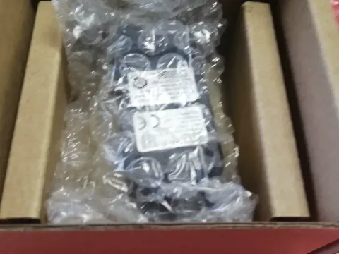 COGNEX IS8400M-373-50 / 825-10221-1R A Industrial Automation Component product photo 2