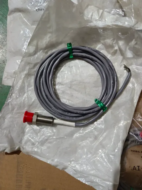 AI-TEK Instruments 70085-1010-131 Industrial Sensor — product photo 9 of 9