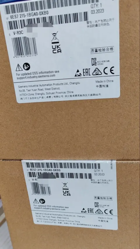 Siemens 6ES7215-1BG40-0XB0 PLC Module — product photo 2 of 8