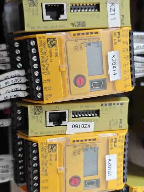 PILZ PNOZ X2.8P / 777301 Industrial Relay product photo 8