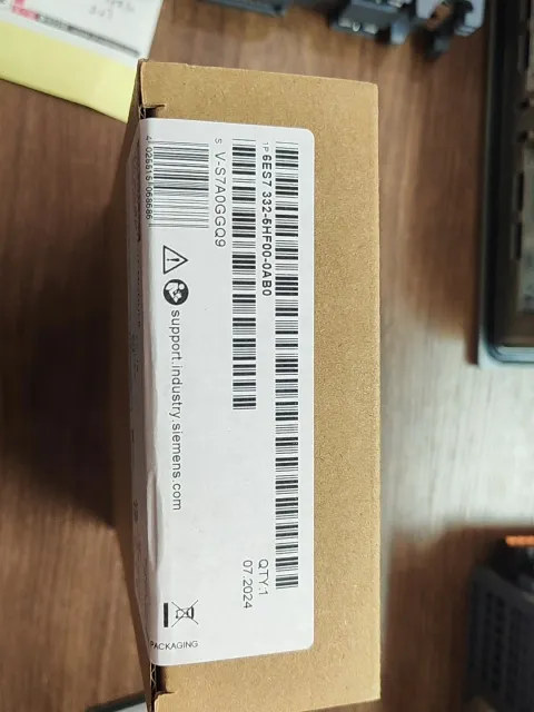Siemens 6ES7332-5HF00-0AB0 Industrial Automation Component product photo 1