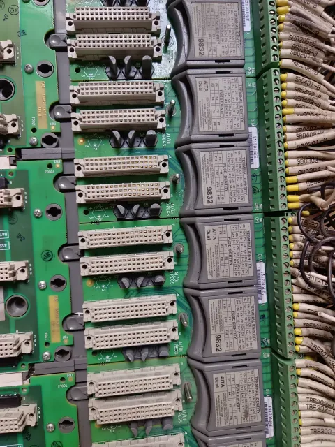 AITA / Rockwell system 9832 I/O Module product photo 7