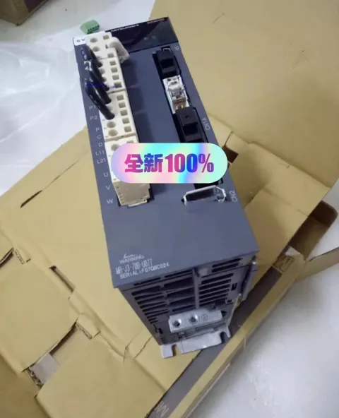 Mitsubishi Electric MR-J3-70B-U017 Motor & Drive Component product photo 1