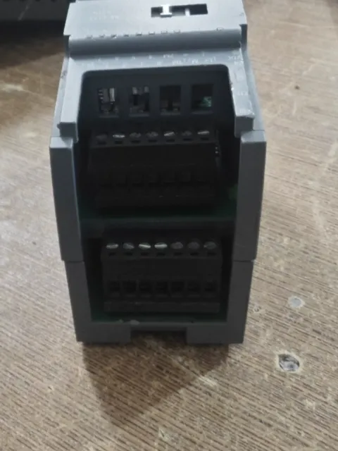 Siemens 6ES7223-1BH32-0XB0 I/O Module product photo 3