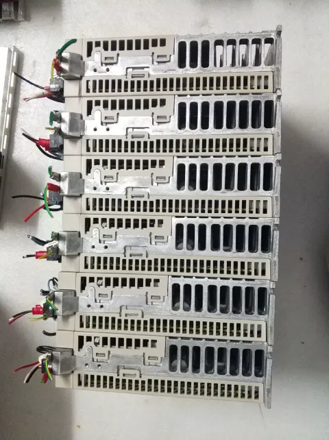 Yaskawa SGPMS-2R5A10A + SGMMS-04ADC6S Motor & Drive Component product photo 2