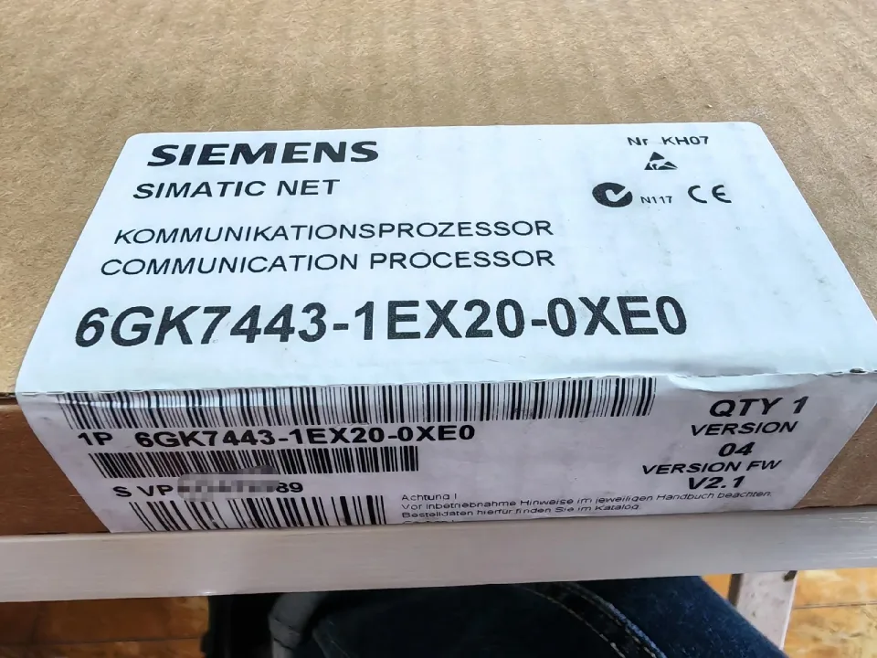 Siemens 6GK7443-1EX20-0XE0 Industrial Automation Component — product photo 1 of 3