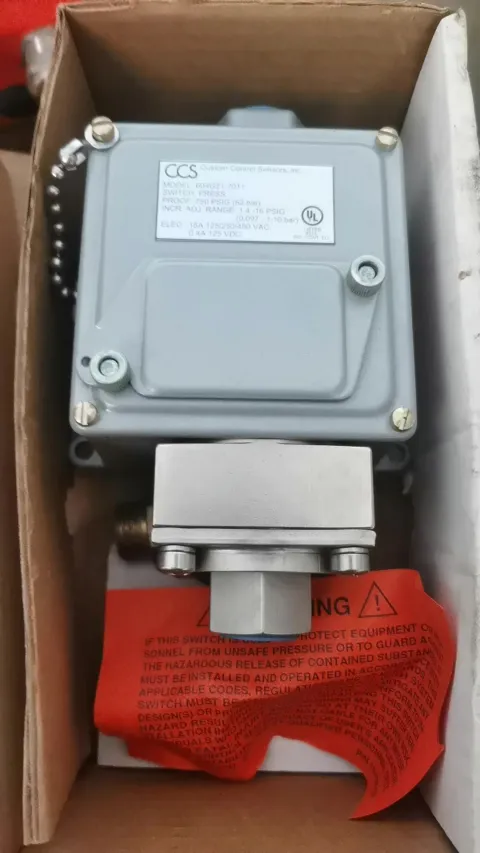 Custom Control Sensors (CCS) 604GZ1-7011 Industrial Sensor product photo 2