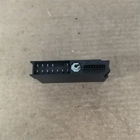 Siemens 6ES7135-4FB52-0AB0 Industrial Automation Component product photo 4