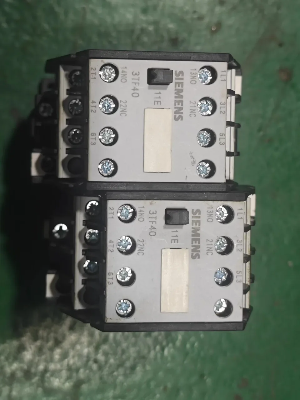 Siemens 3TF40 11-1X Industrial Relay product photo 1
