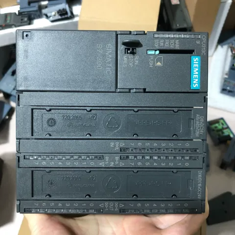 Siemens 6ES7313-5BG04-0AB0 Industrial Automation Component — product photo 3 of 12