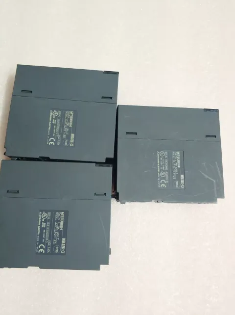 Mitsubishi Electric QJ71LP21-25 Industrial Automation Component — product photo 2 of 11