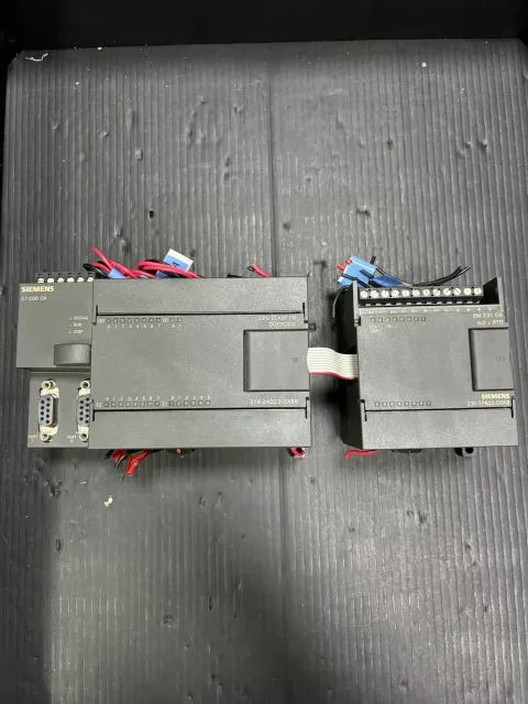 Siemens 6ES7 214-2AD23-0XB8 PLC Module — product photo 3 of 11