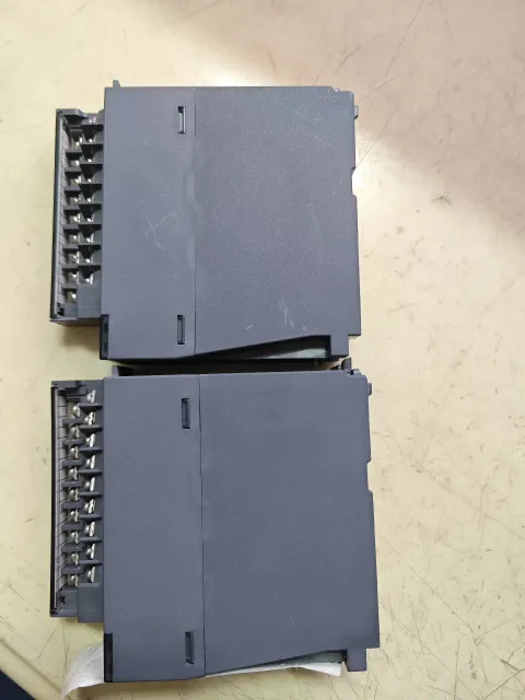Mitsubishi Electric Q62DAN PLC Module — product photo 37 of 38