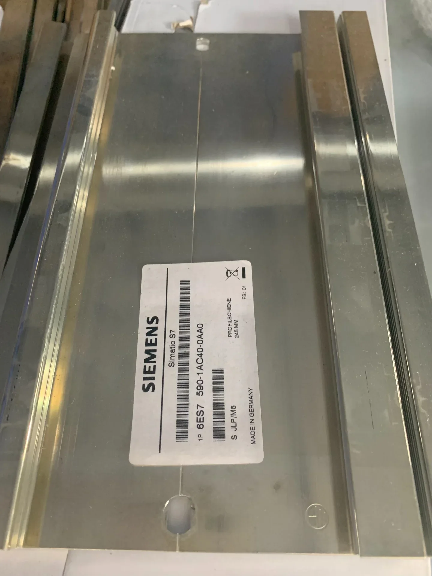 Siemens 6ES7590-1AC40-0AA0 PLC Module product photo 1
