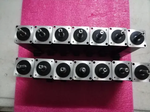 Yaskawa SGMJV-01ADA6C Motor & Drive Component product photo 5