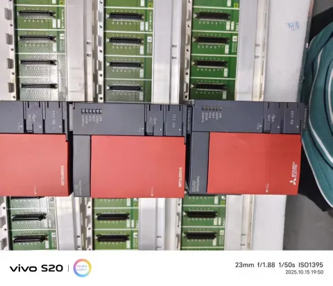 Mitsubishi Electric Q00UJCPU Industrial Automation Component — product photo 6 of 37