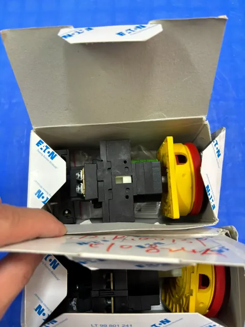 EATON P1-32/EA/SVB Industrial Sensor product photo 3