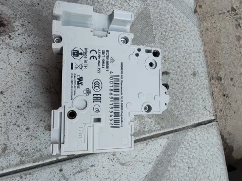 Siemens 5SP43917 Industrial Automation Component product photo 2