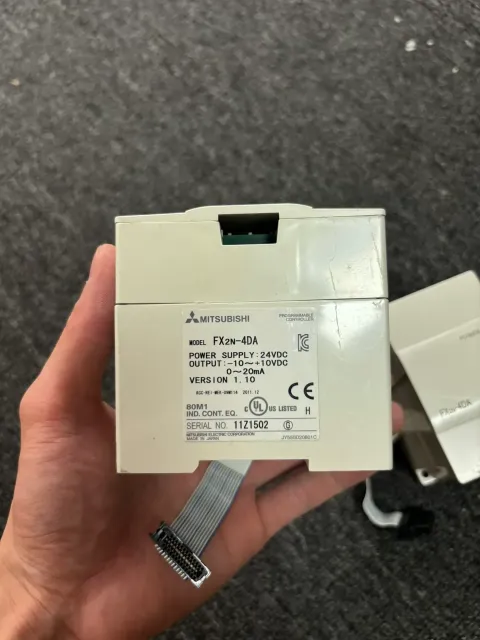 Mitsubishi Electric FX2N-4AD Industrial Automation Component — product photo 8 of 19