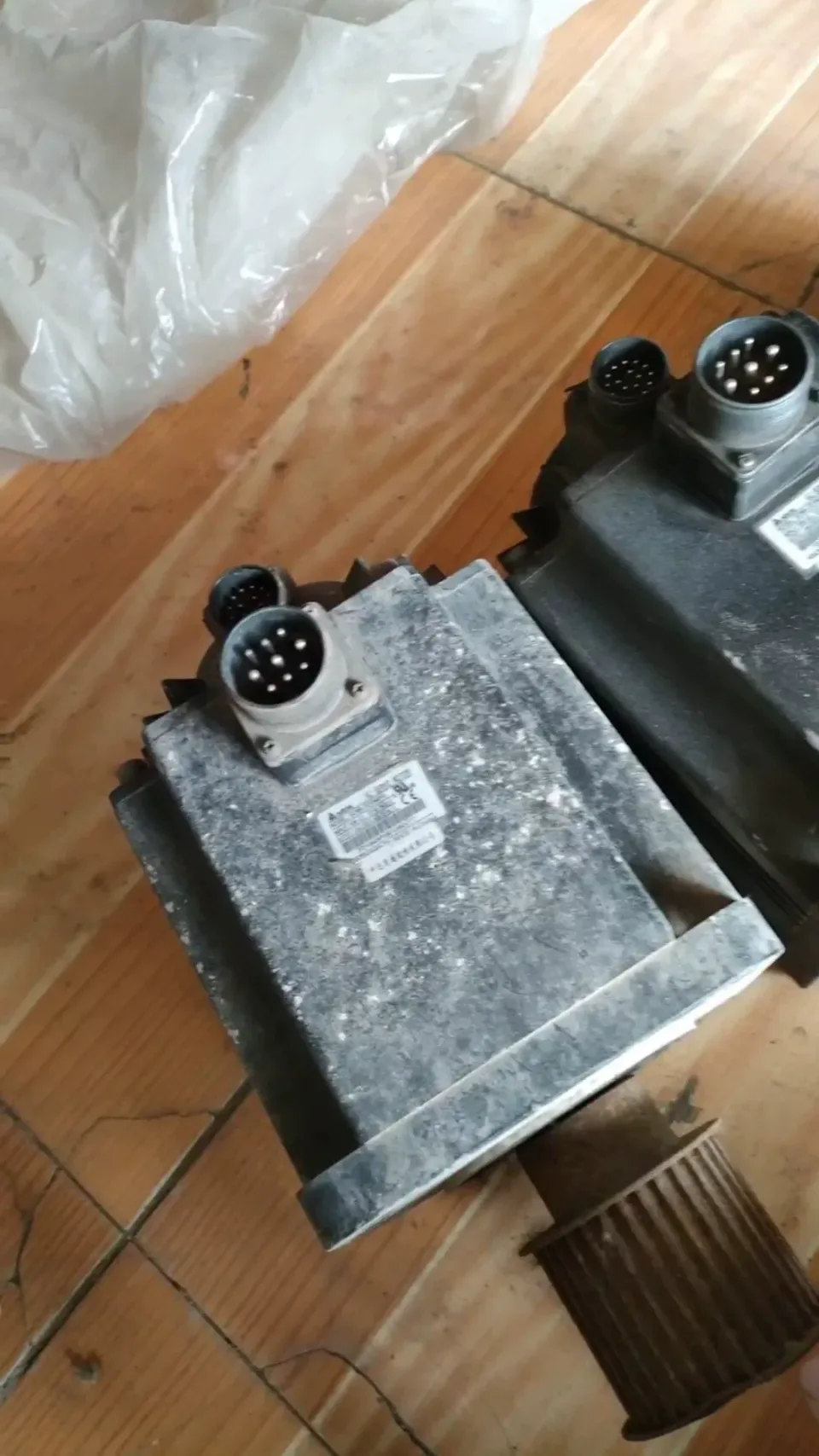 Delta ECMA-F21845PS Motor & Drive Component product photo 1