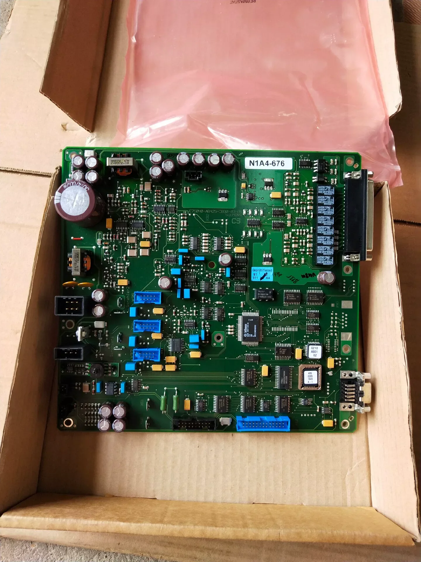 Siemens N1A4-676 Industrial Control Board product photo 1