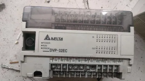 Delta Electronics DVP32EC00R2 PLC Module — product photo 7 of 14