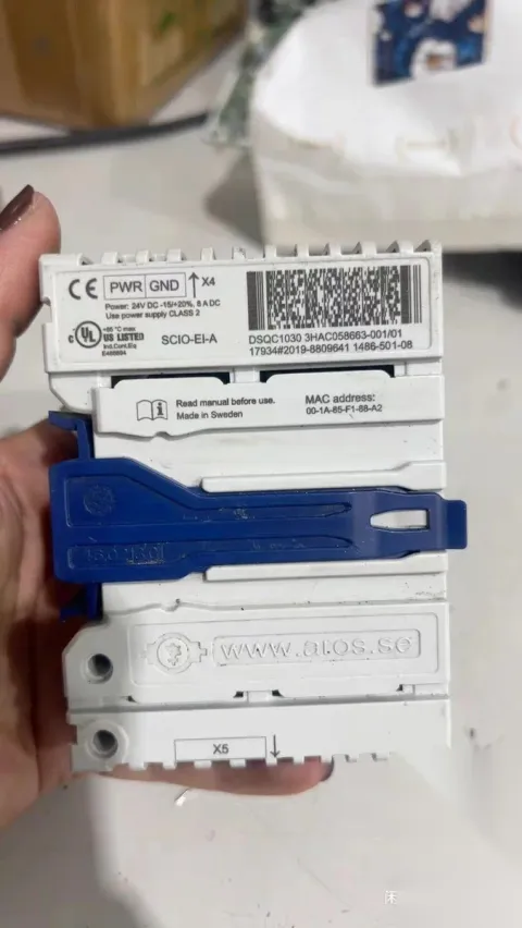 ABB 3HAC058663-001/01 I/O Module product photo 3