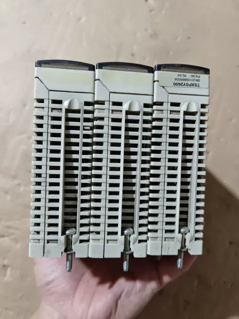 Schneider Electric TSXPSY2600 PLC Module product photo 3