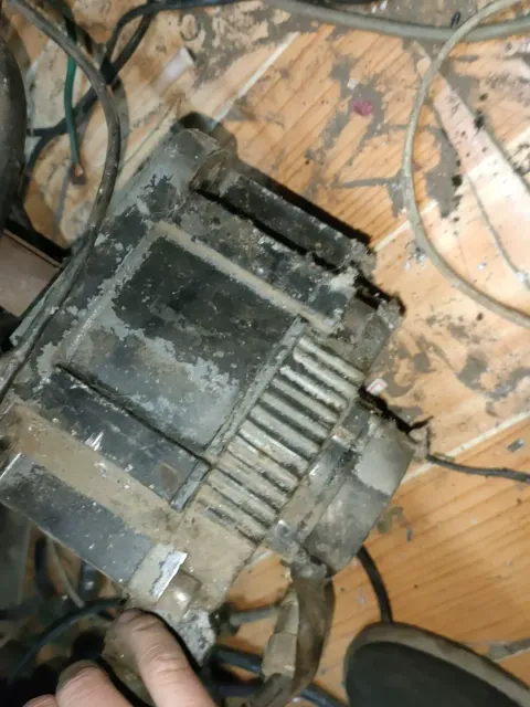 Yaskawa SGDV-200A01A002000; SGMGV-30ADA61 Motor & Drive Component product photo 9